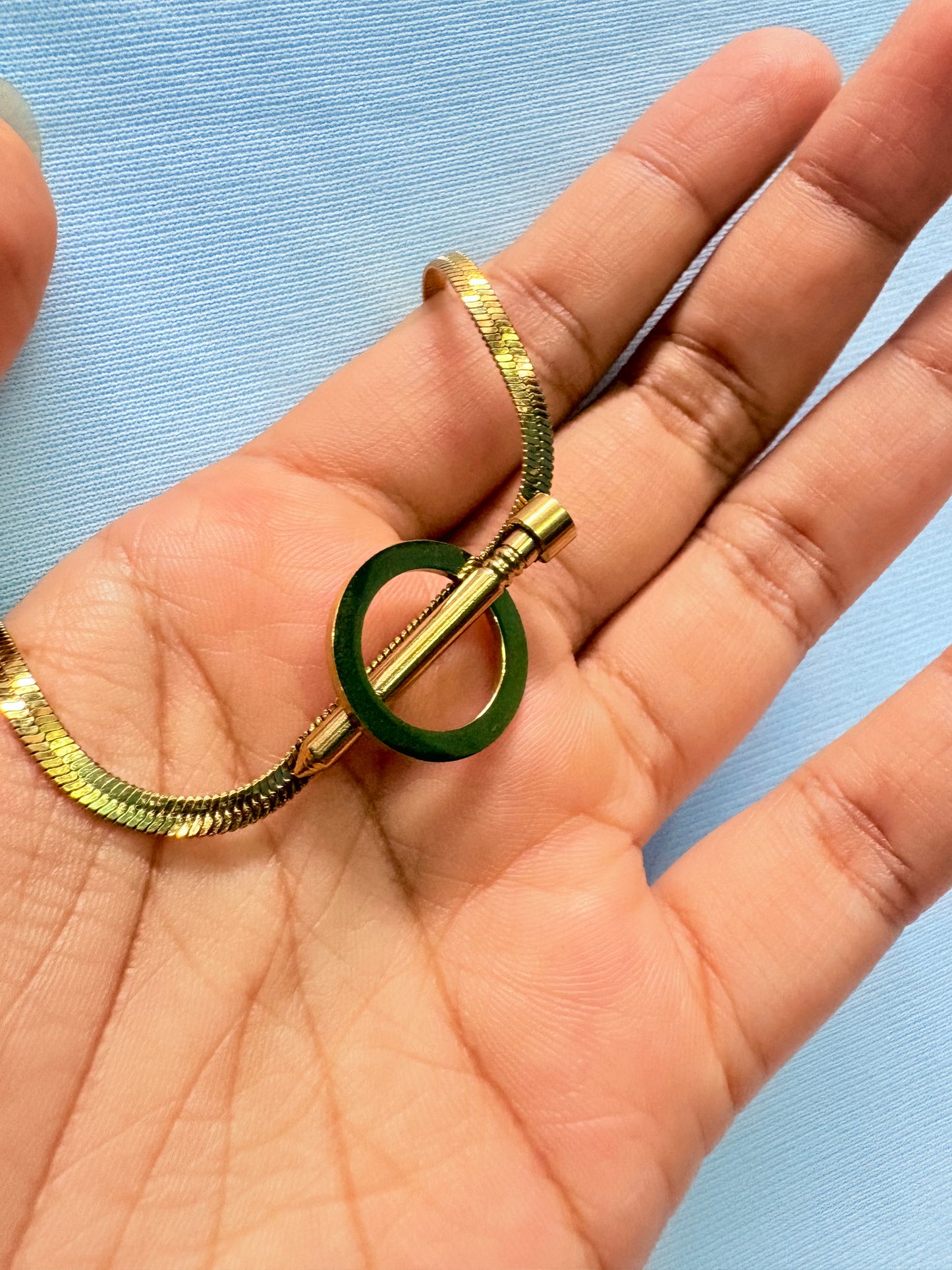 A weapon pendant
