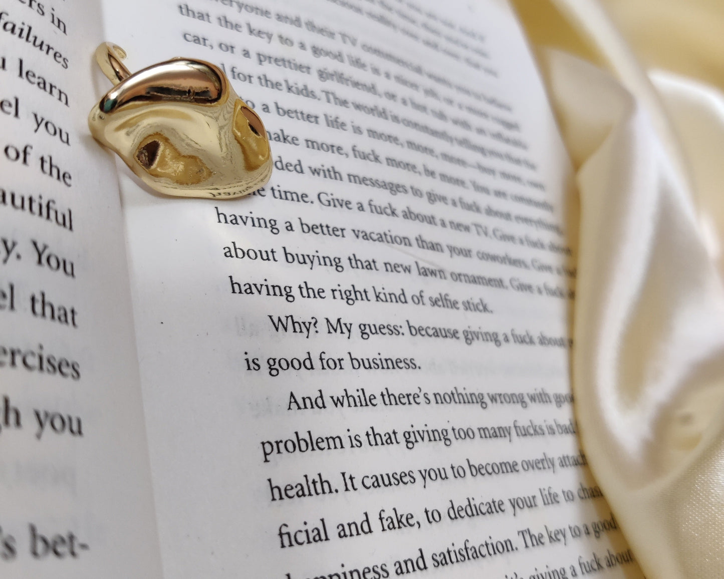 minimal versatile adjustable ring