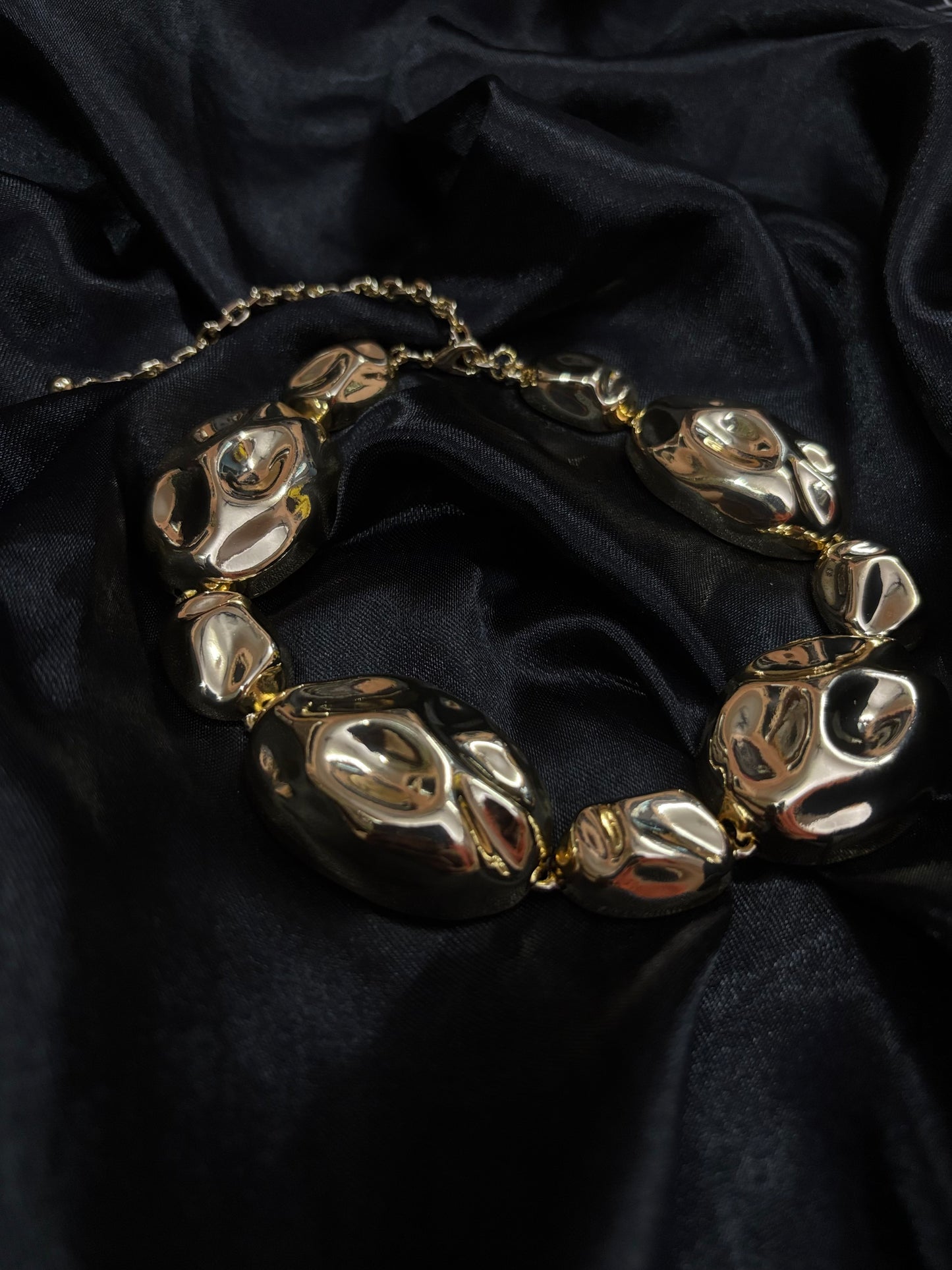 gold chunky statement neckpiece