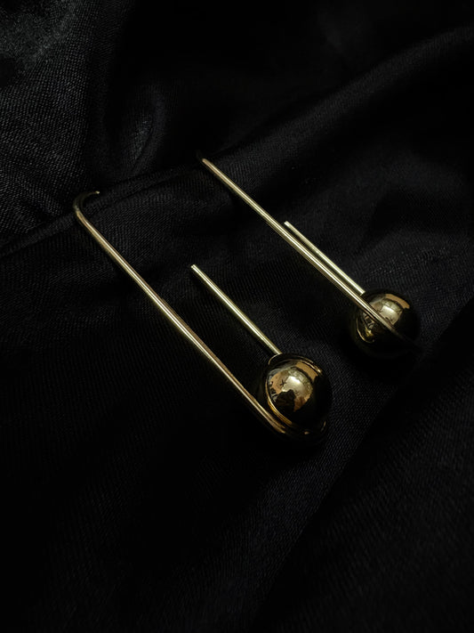 Hanging balls