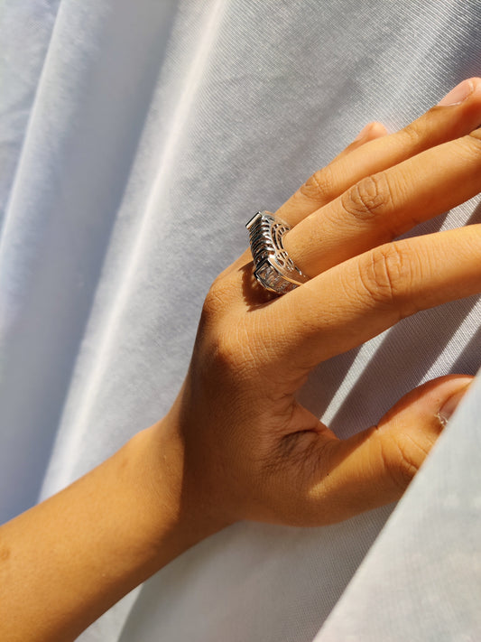 web structured with stones ring