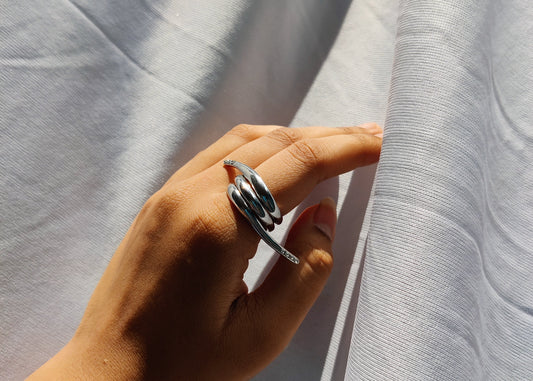 silver trendy ring